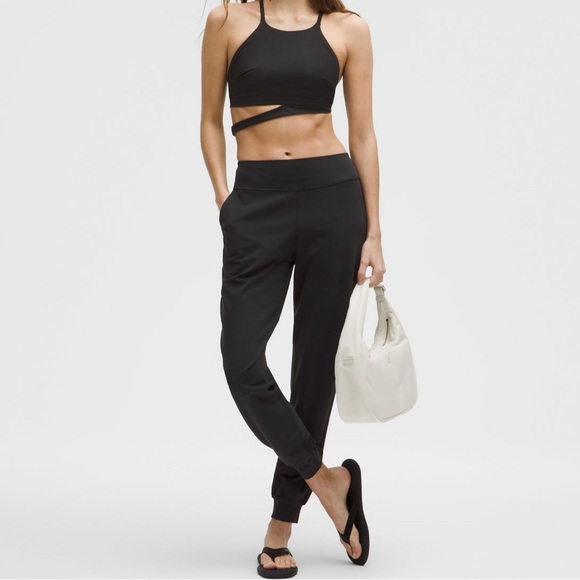 lululemon athletica Pants - Lululemon Align Jogger 28″ • Black • Size 6